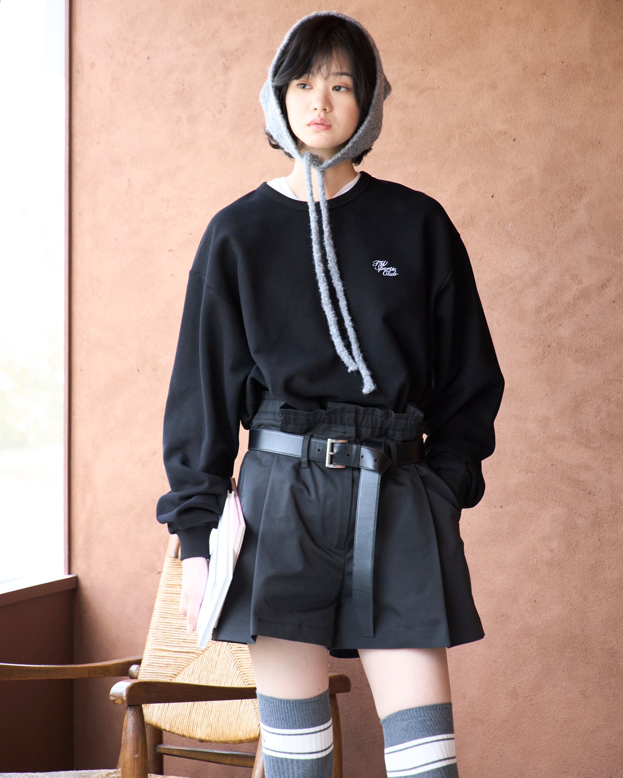 Tuck Short Pants