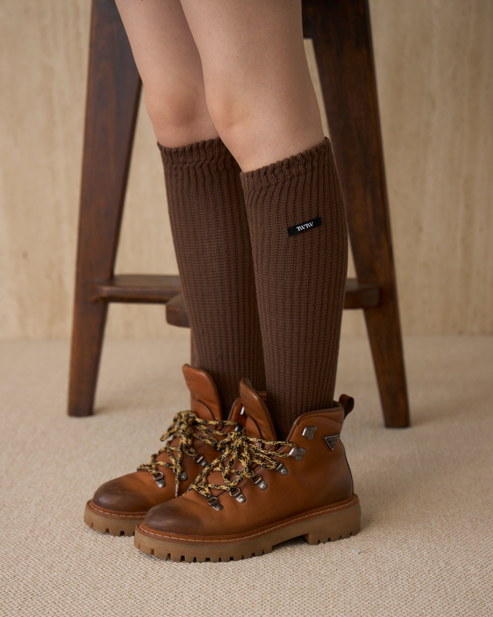 Logo Ribbon Loose Socks