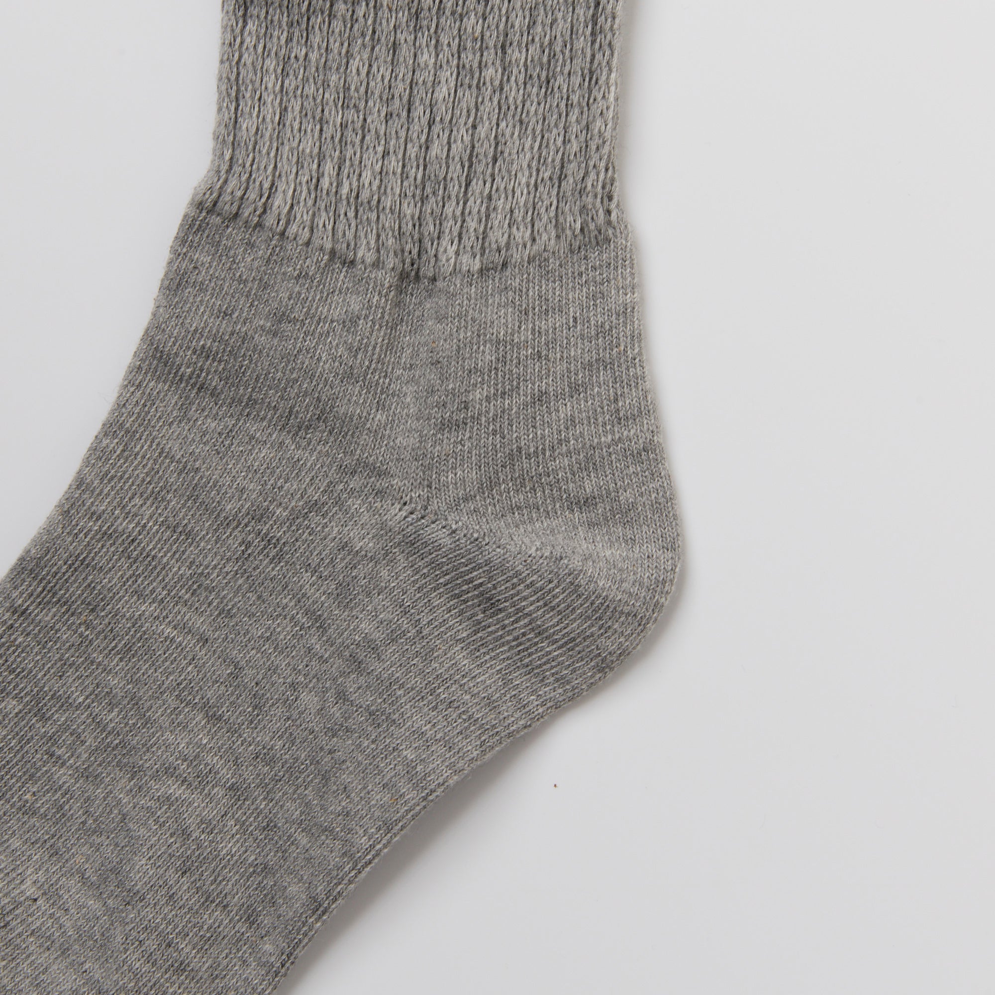 Logo Ribbon Loose Socks