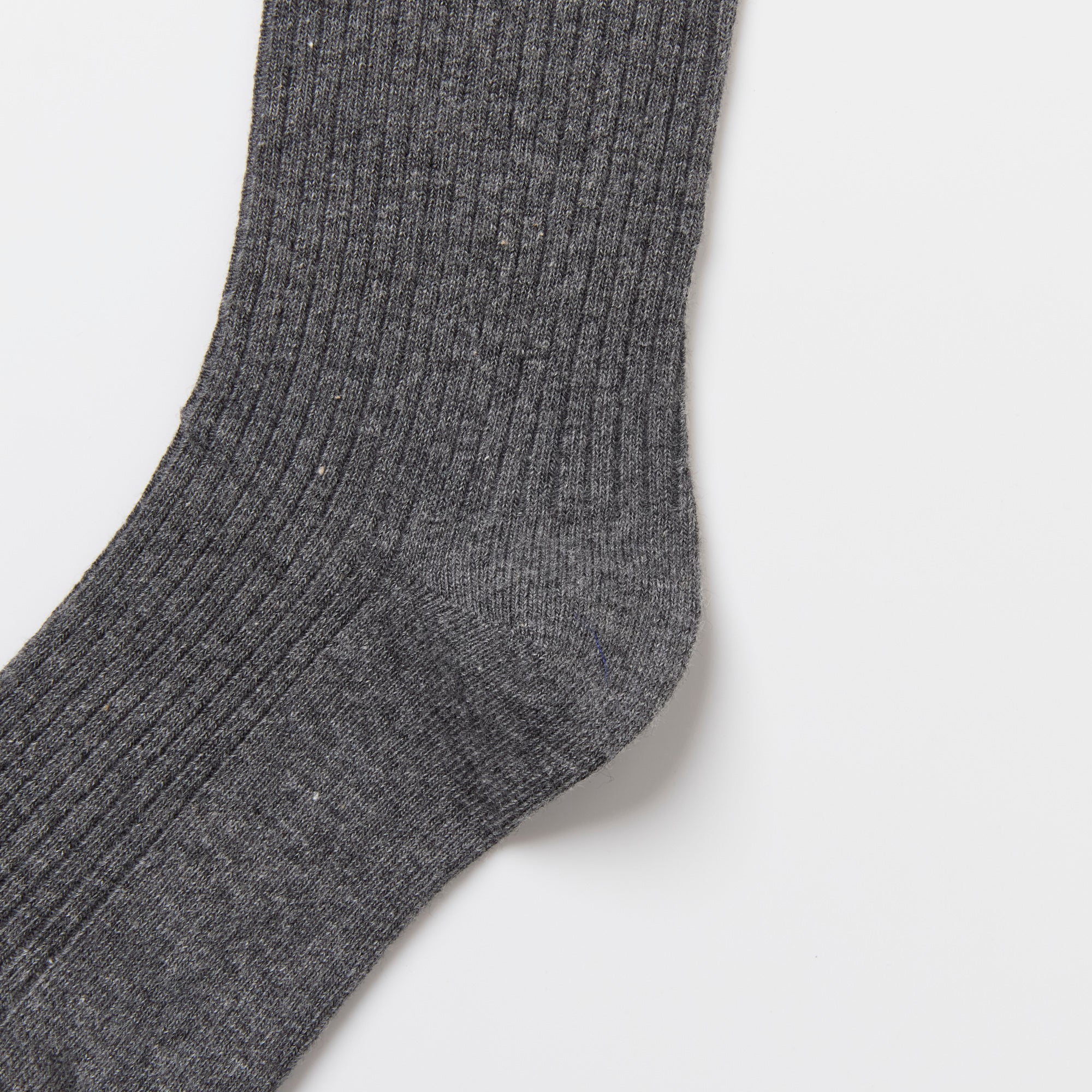 Line Rib High Socks