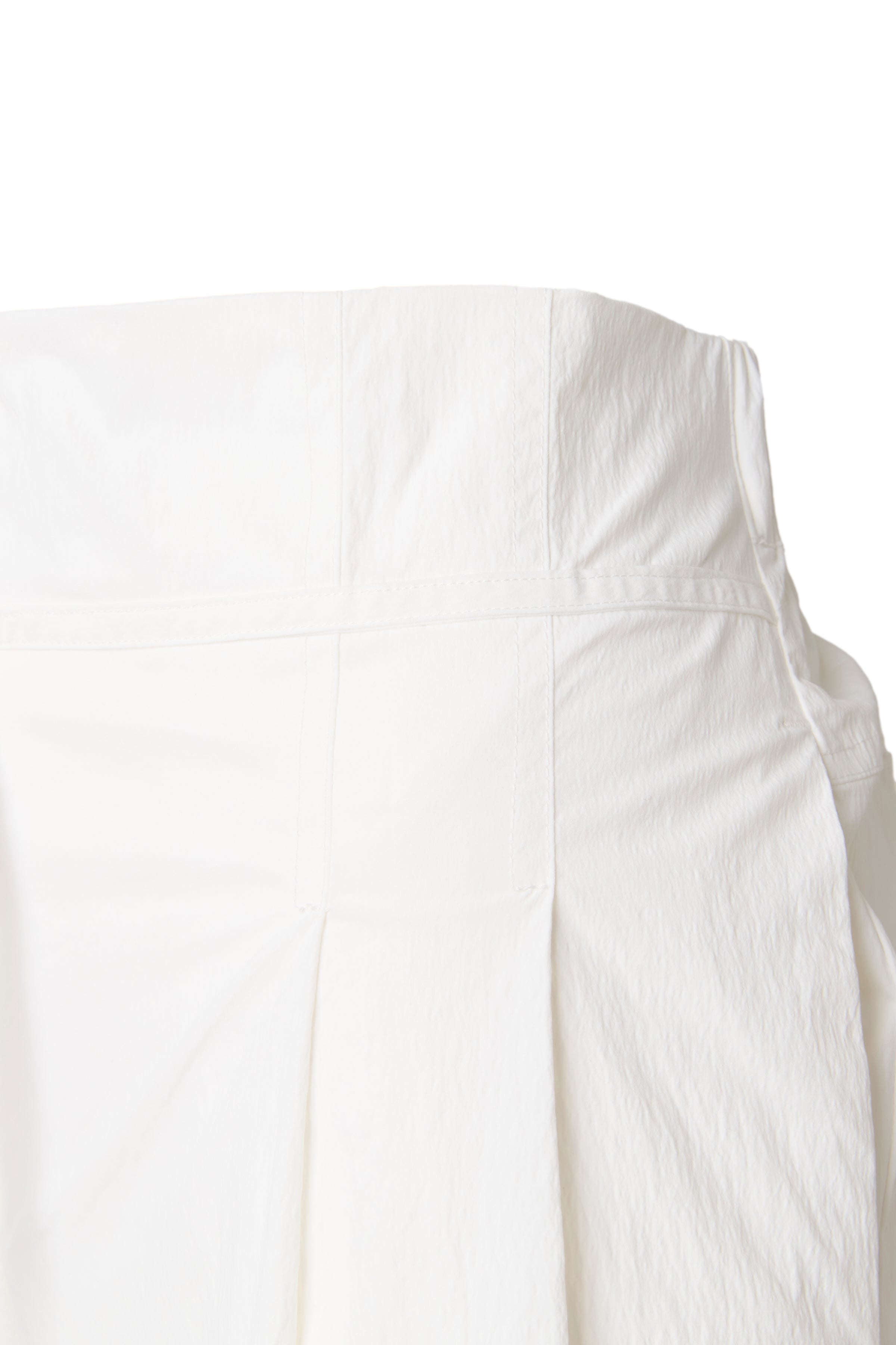 Nylon Tuck Pants