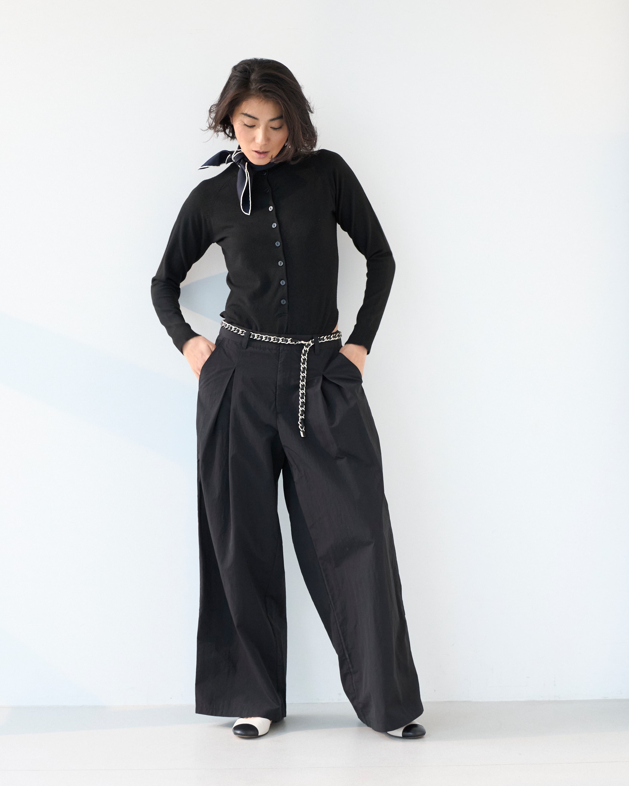 Nylon Tuck Wide Pants