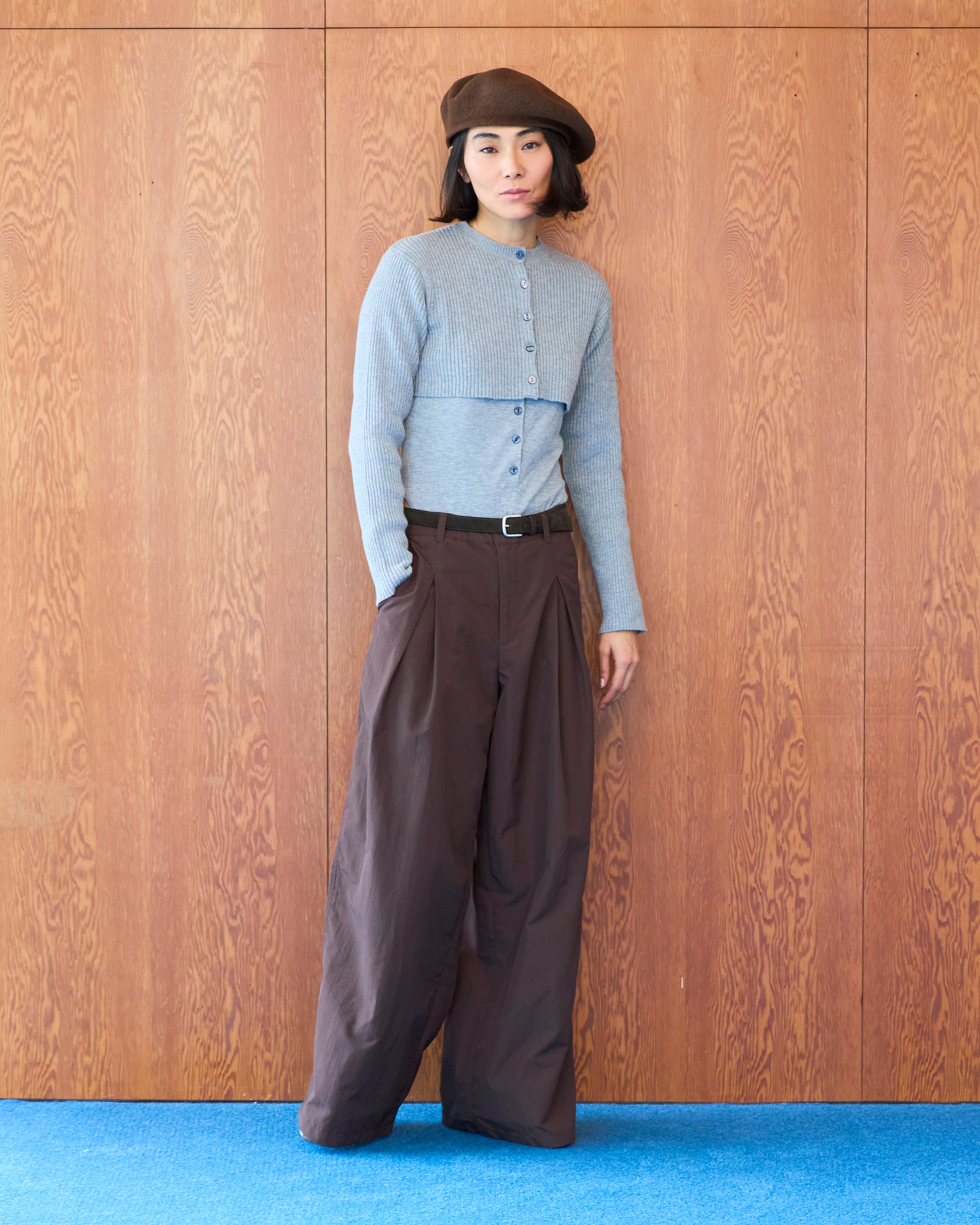 Nylon Tuck Wide Pants