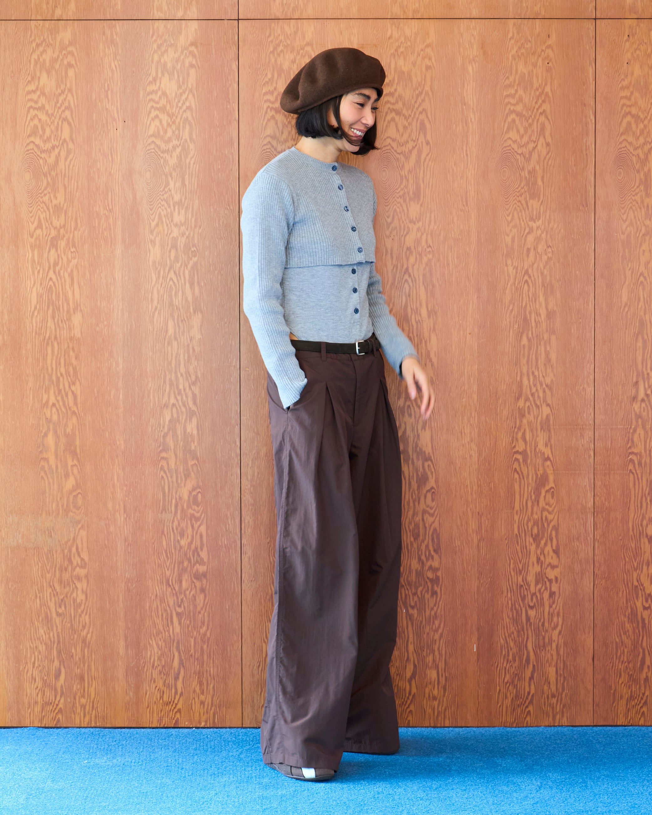 Nylon Tuck Wide Pants
