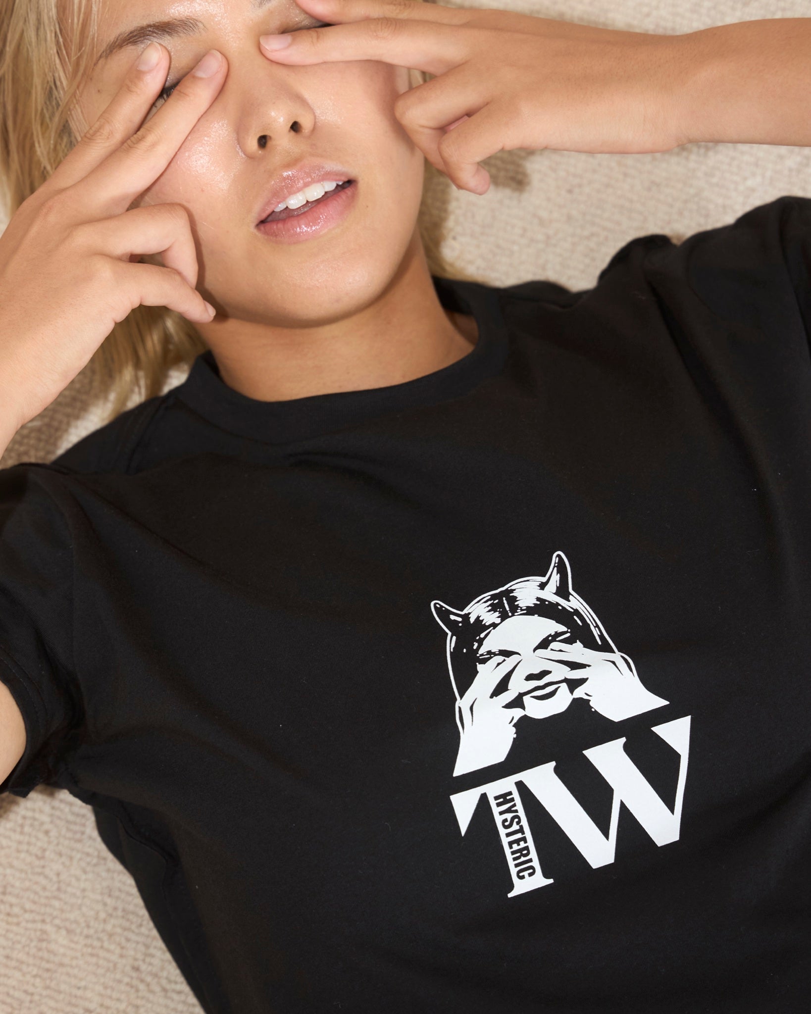 HYSxTW T-Shirt