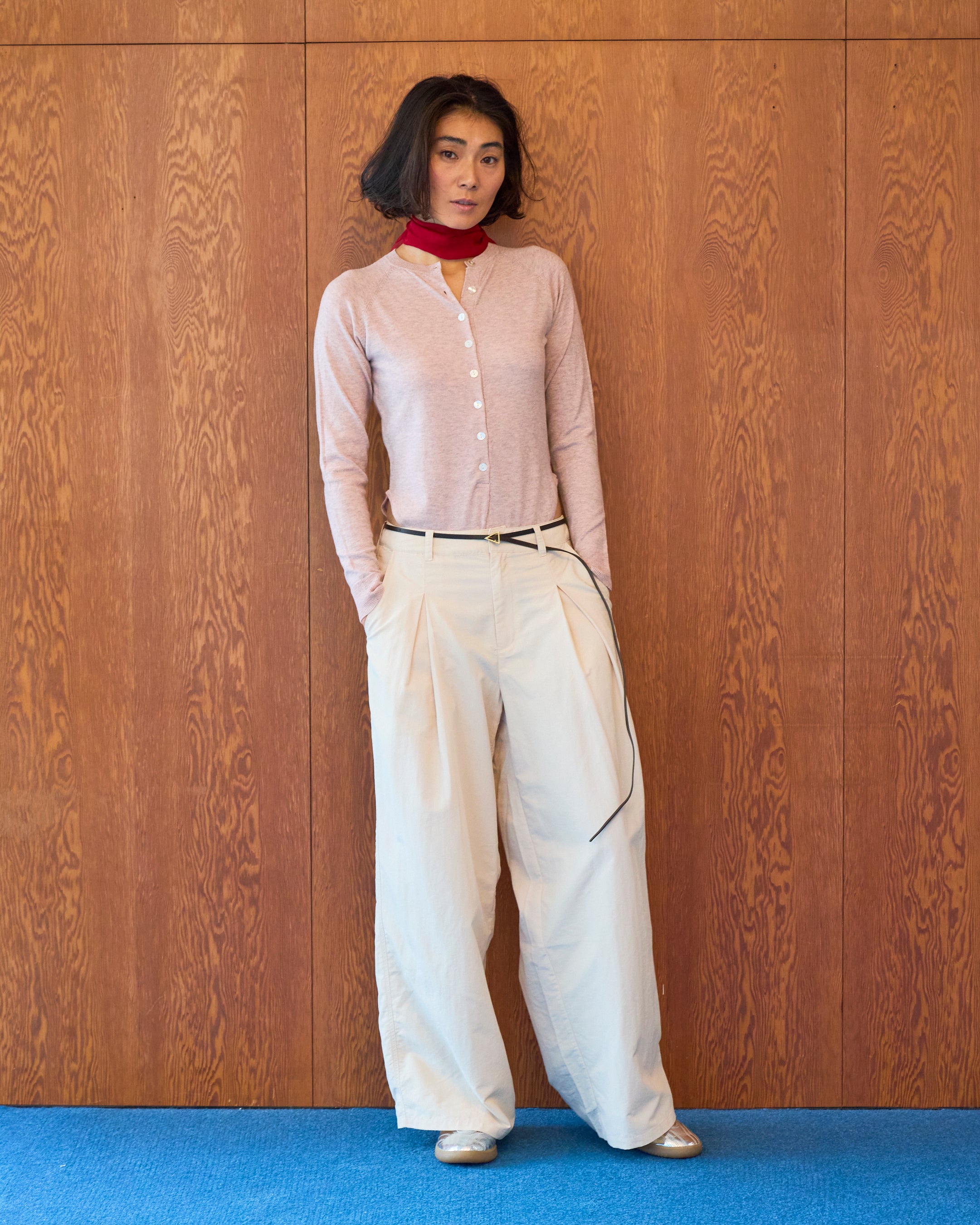 Nylon Tuck Wide Pants