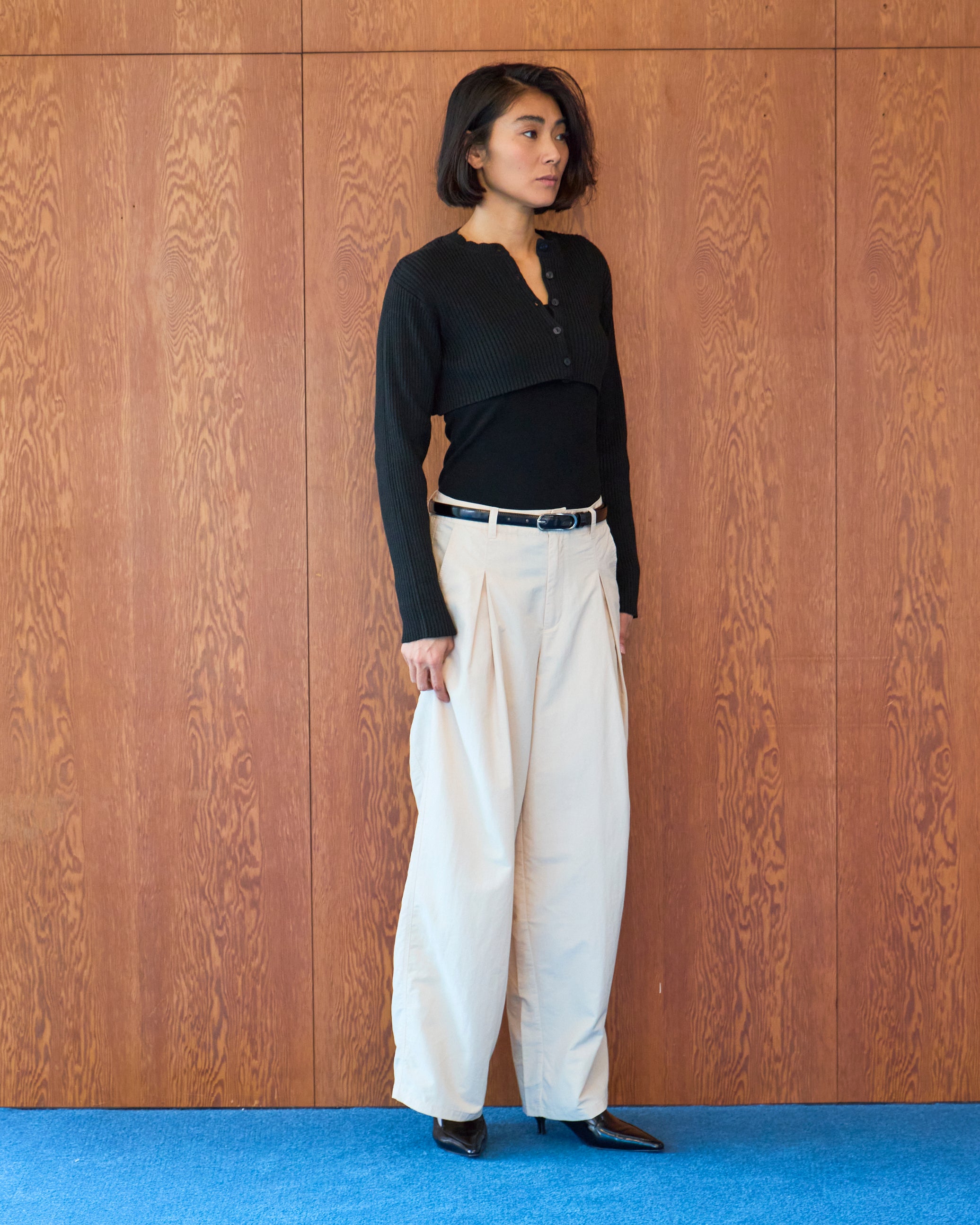 Nylon Tuck Wide Pants