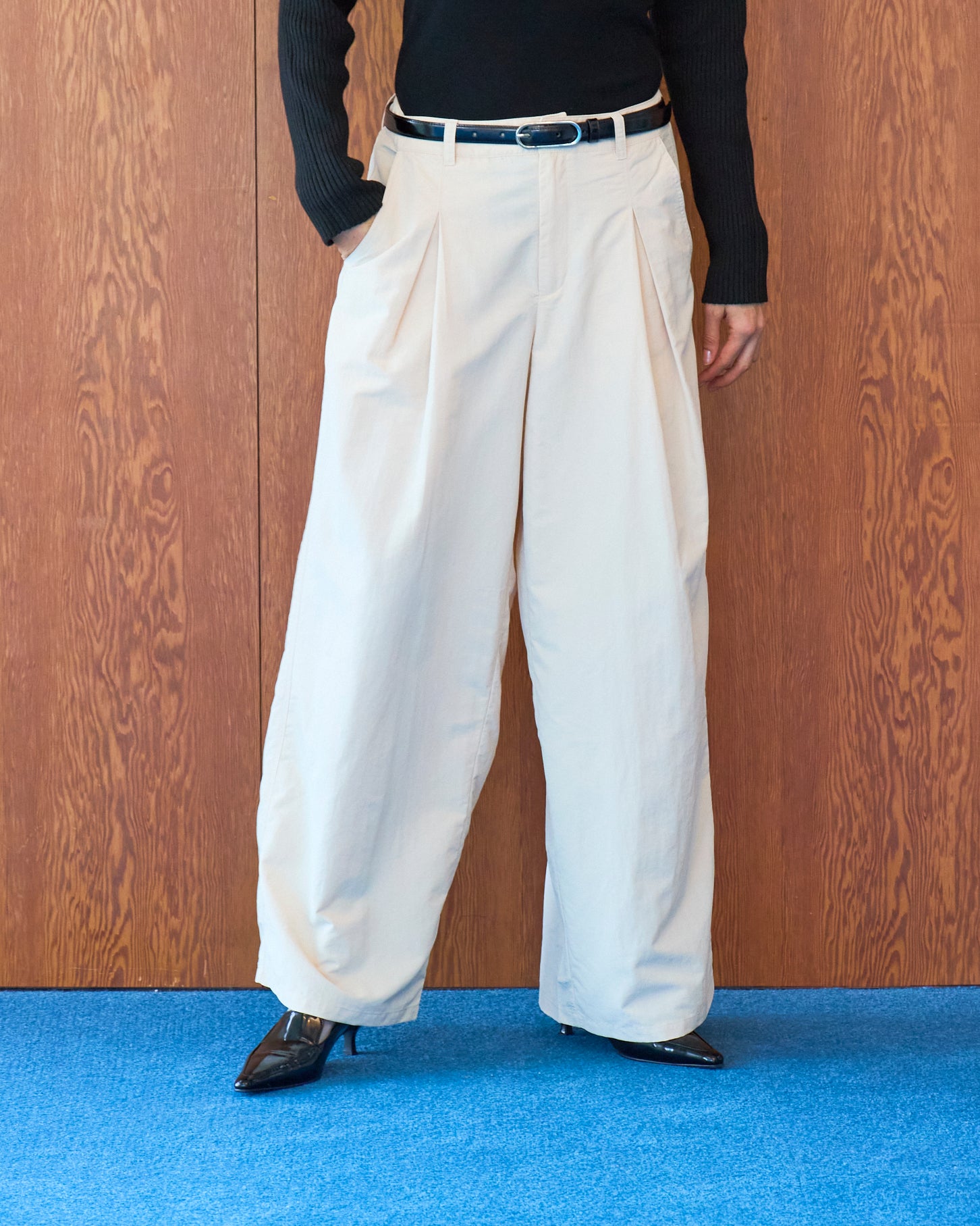 Nylon Tuck Wide Pants – TW