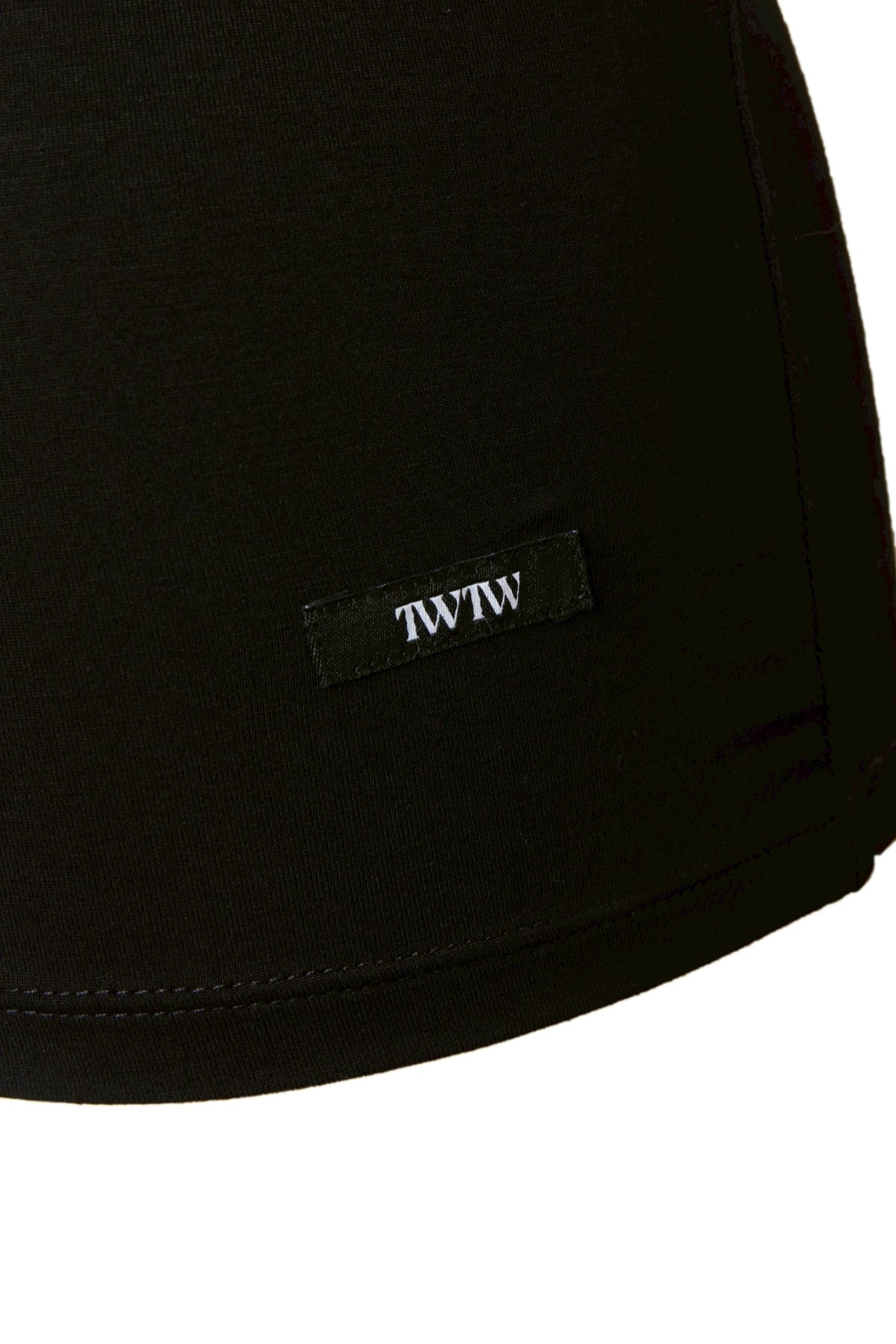Slim-Fit Long Sleeve